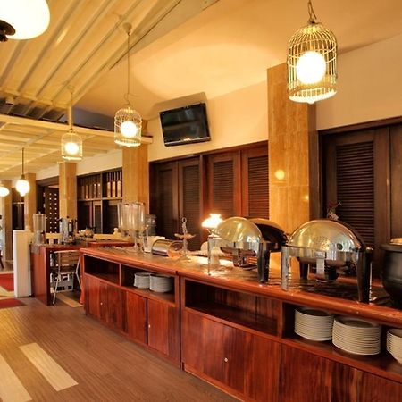 The Victoria Guesthouse Bandung Ngoại thất bức ảnh