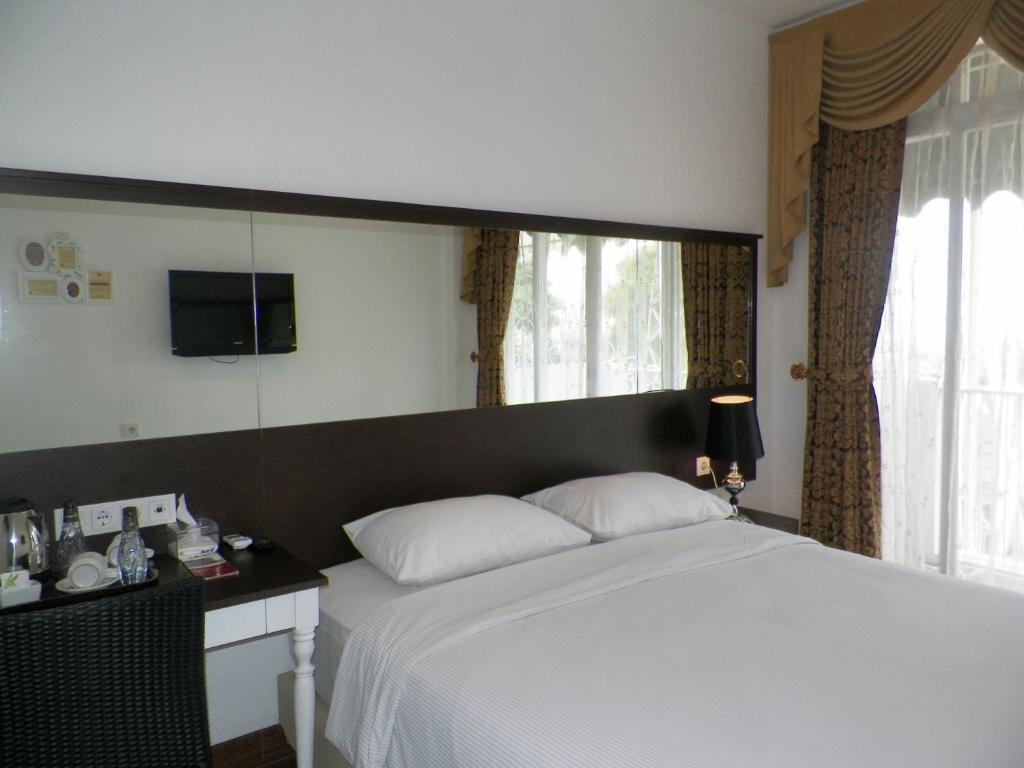 The Victoria Guesthouse Bandung Phòng bức ảnh