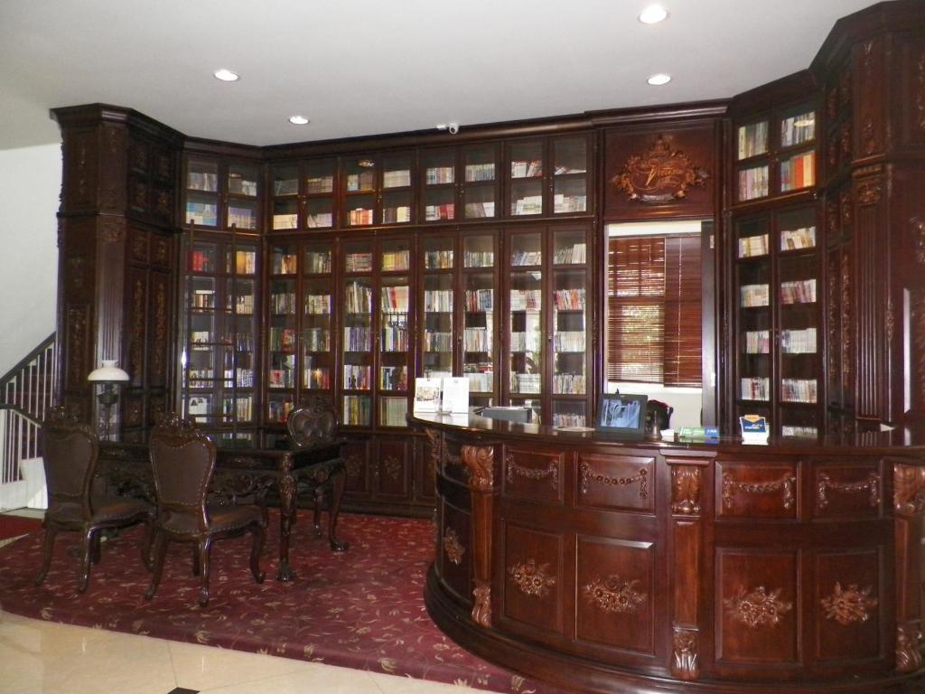 The Victoria Guesthouse Bandung Ngoại thất bức ảnh